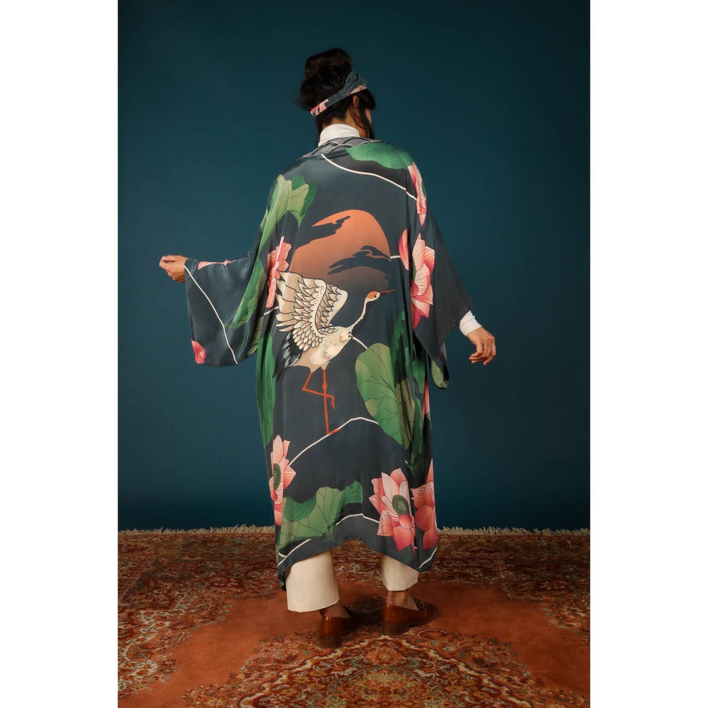 Luxe Crane At Sunrise Kimono Gown