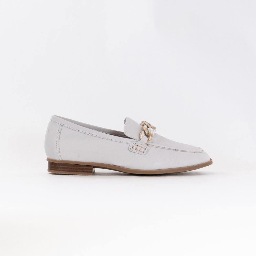 Clarks Sarafyna Iris Loafer (Women's) - White Leather