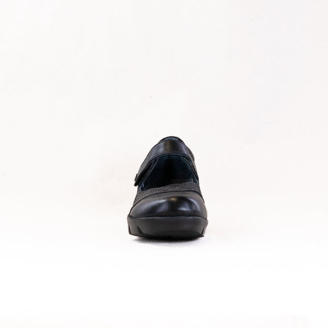 Wolky Lomita (Women's) - Smooth Leather Black