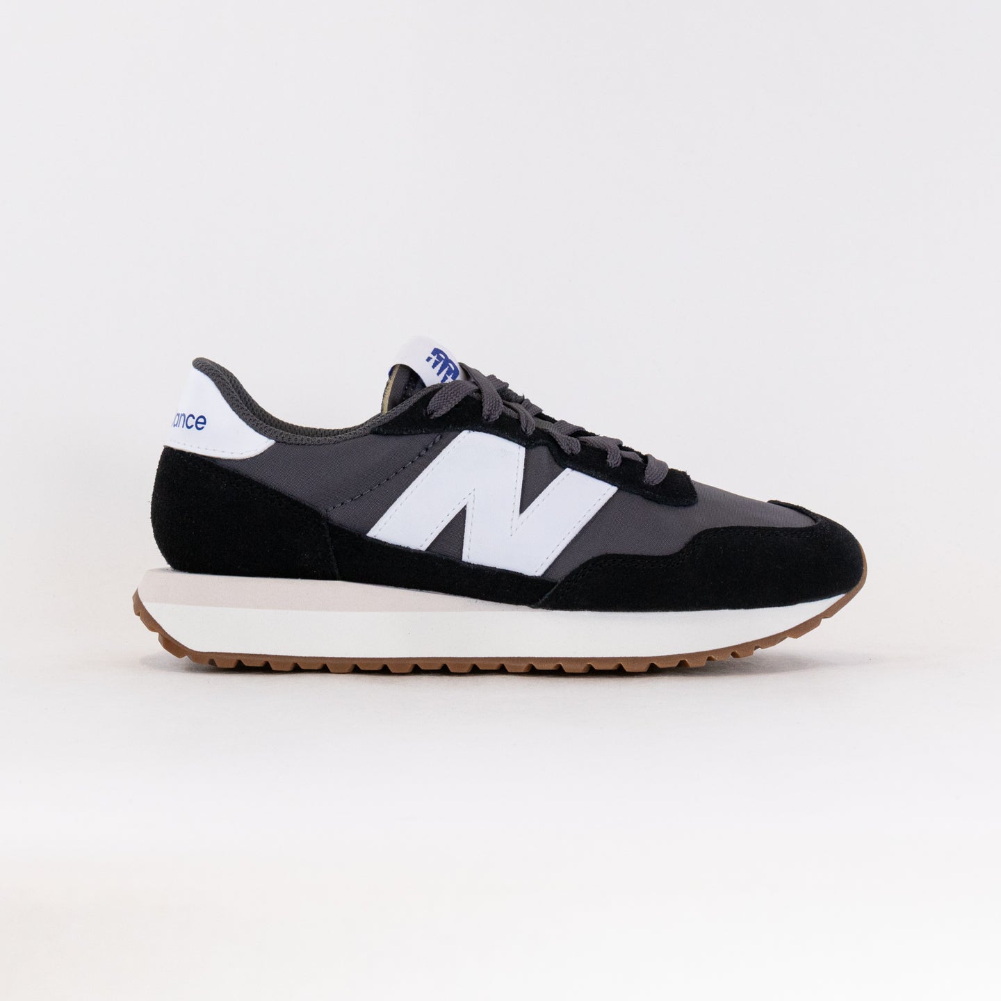 New balance black womens best sale