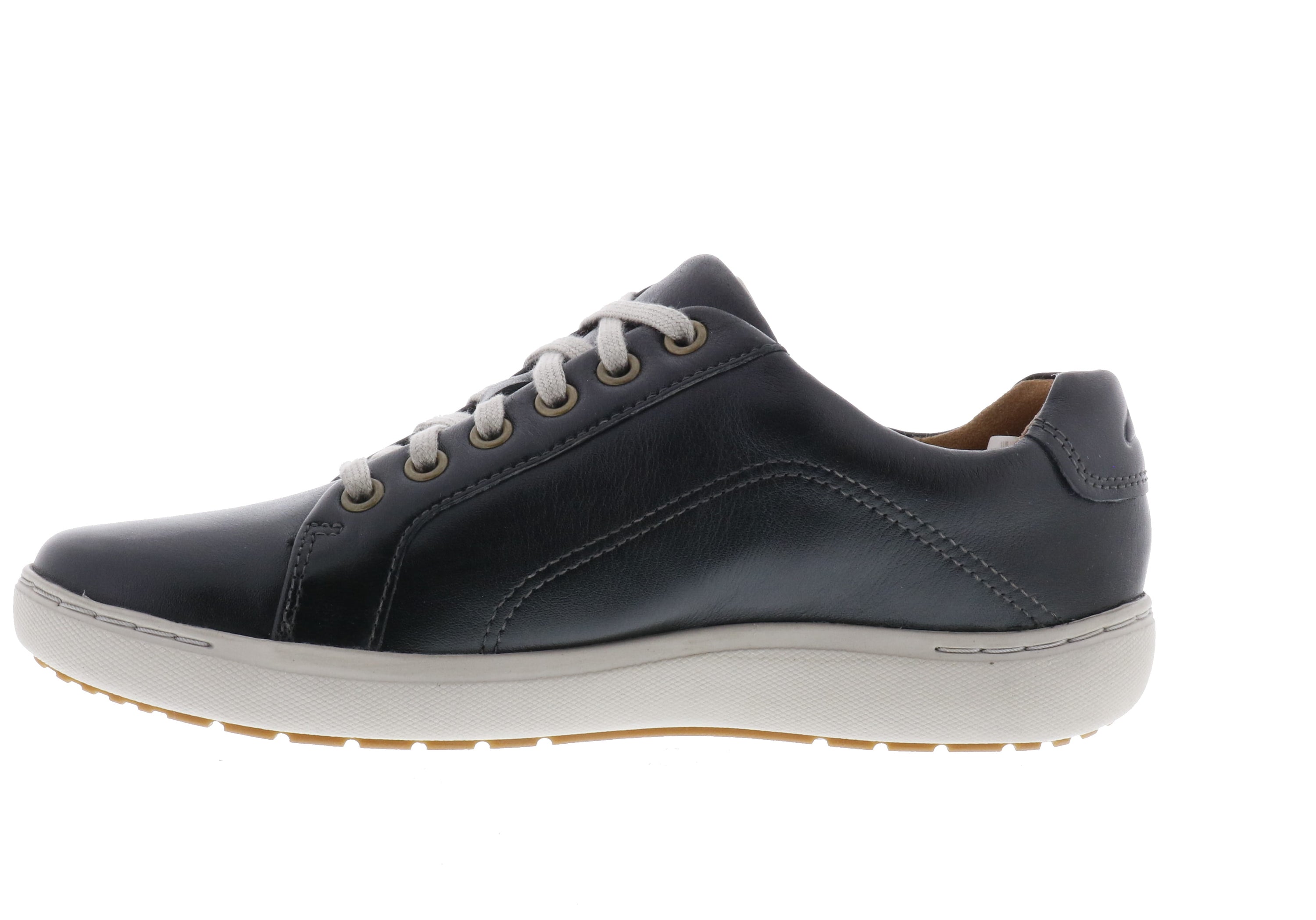 Clarks Nalle Lace (Women's) - Black Leather