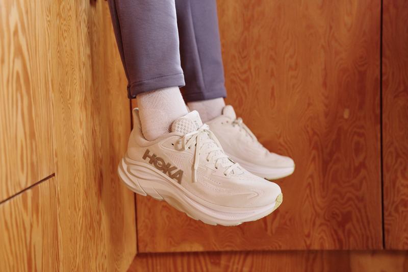 hoka clifton 10 vanilla/birch