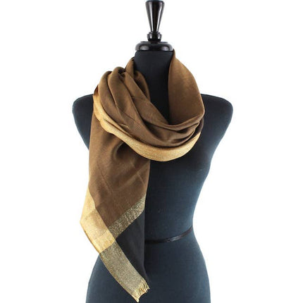 Pretty Persuasions Beaming Lightweight Scarf