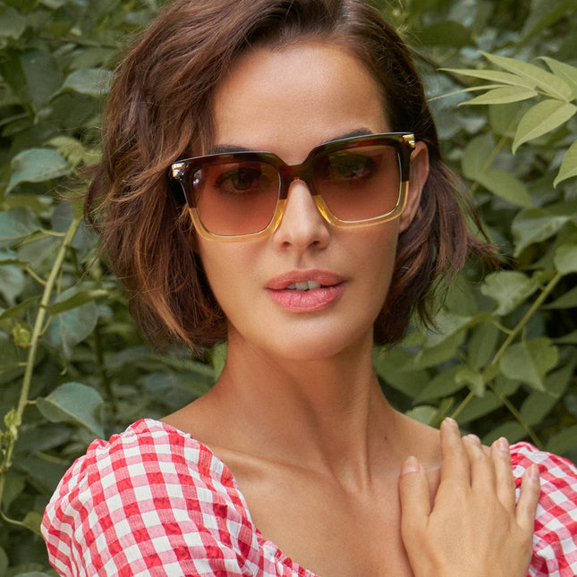 Luxe Fallon - Mahogany/Nude Sunglasses