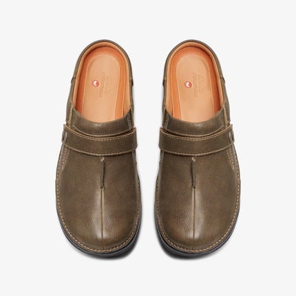 Clark's Un Loop Ease (Women's) - Dark Olive Leather