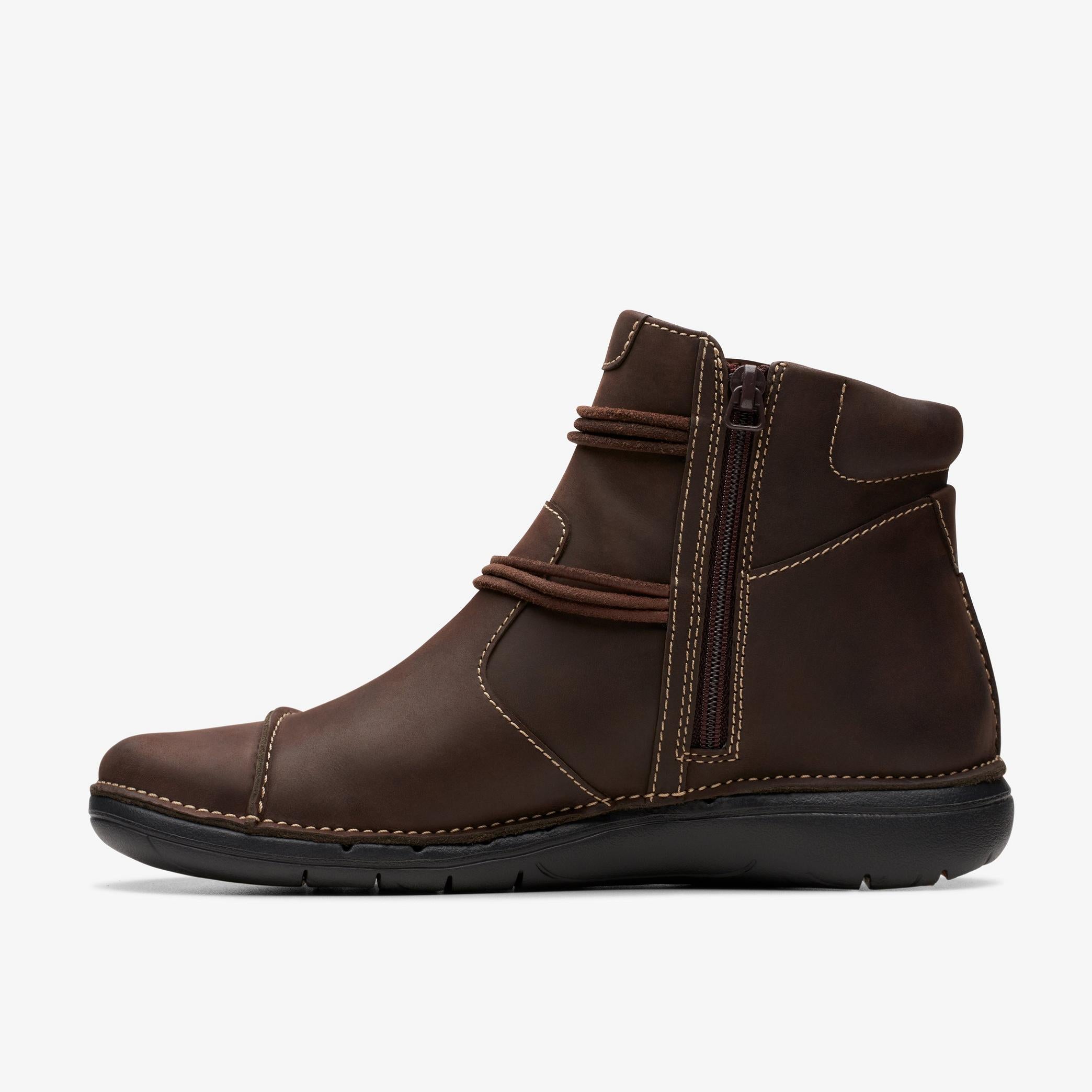 Clarks brown hotsell leather booties