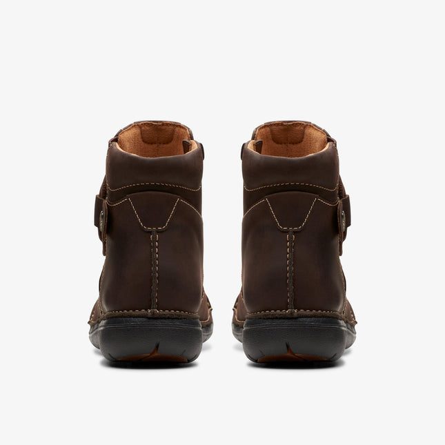 Clark's Un Loop Up (Women's) - Dark Brown Leather