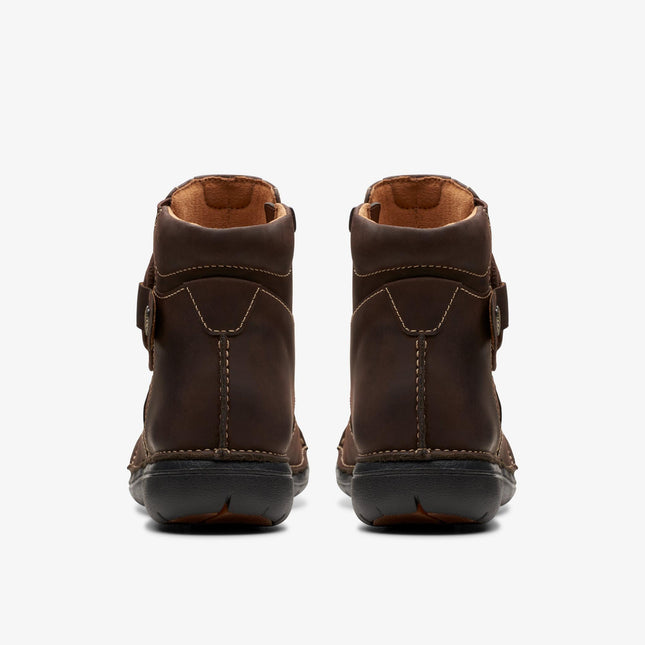 Clark's Un Loop Up (Women's) - Dark Brown Leather