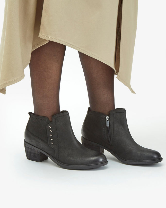 Clarks Neva Lo (Women’s) - Black Leather