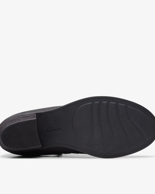 Clarks Neva Lo (Women’s) - Black Leather