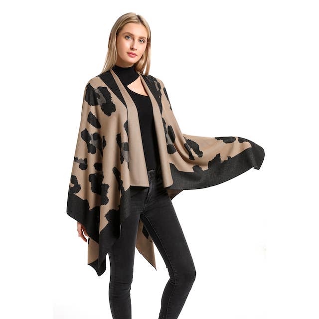 PRETTY PERSUASIONS Sierra Jaguar Reversible Cape