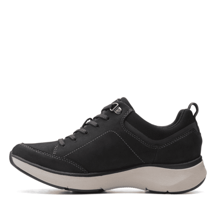 Clarks Wave 2.0 Lace (Women's) - Black Nubuck