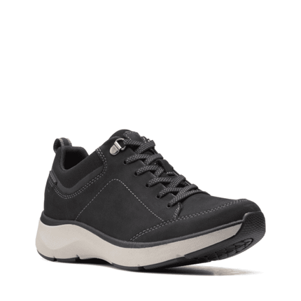 Clarks Wave 2.0 Lace (Women's) - Black Nubuck