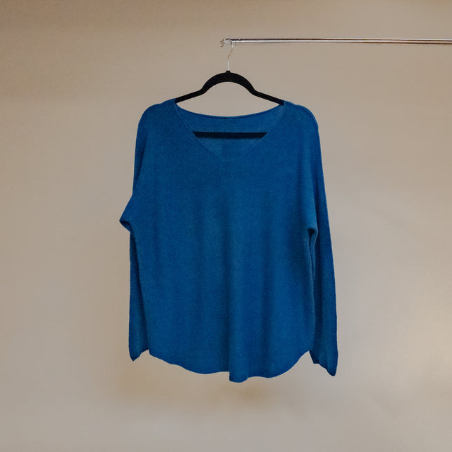 LOOWIE Italian One Size V-Neck  Sweater