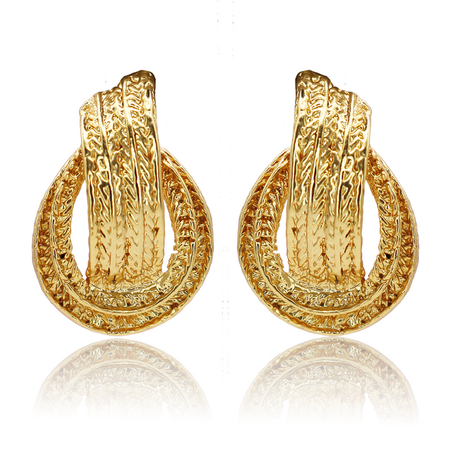 Hammered metal hoop earring