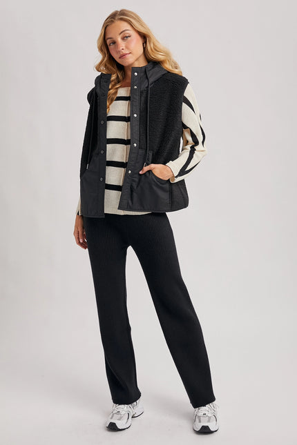 BLUIVY Sherpa Fleece Hooded Vest with Faux Suede Inner