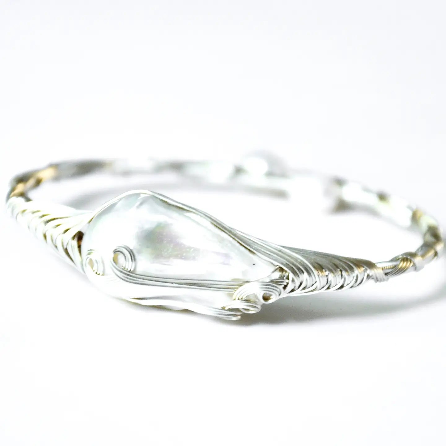 Sea Lily Silver Bracelet with Keshi Pearl