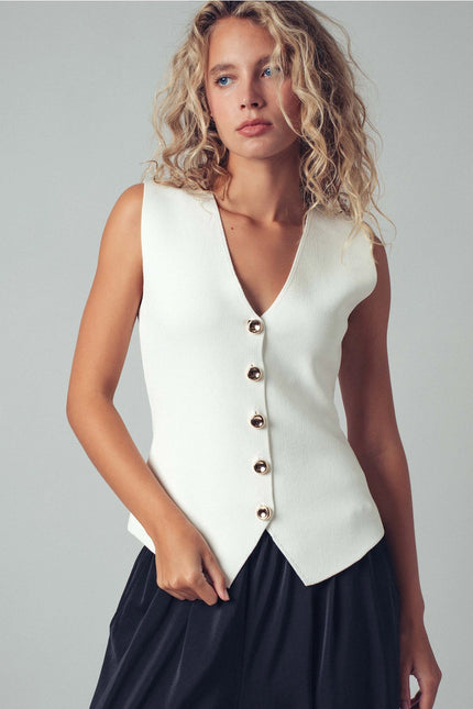 Urban Daizy Sculpted Button-Front Knit Vest