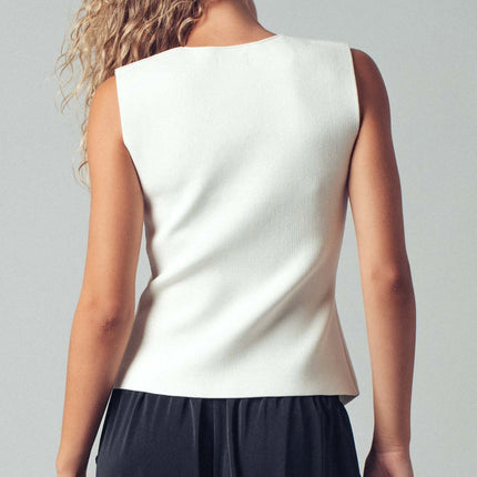 Urban Daizy Sculpted Button-Front Knit Vest