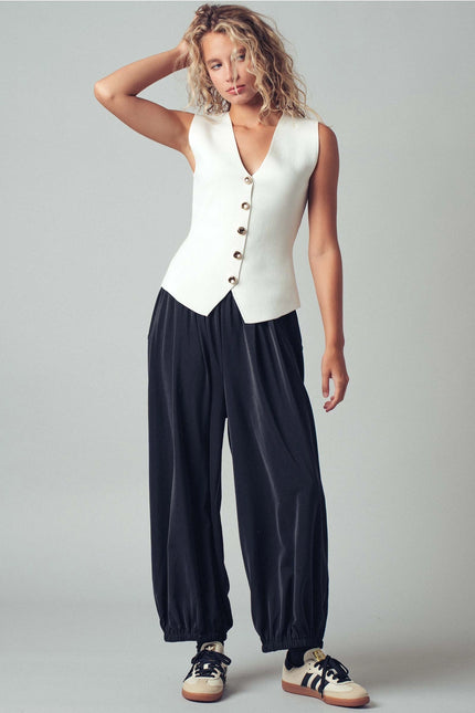 Urban Daizy Sculpted Button-Front Knit Vest