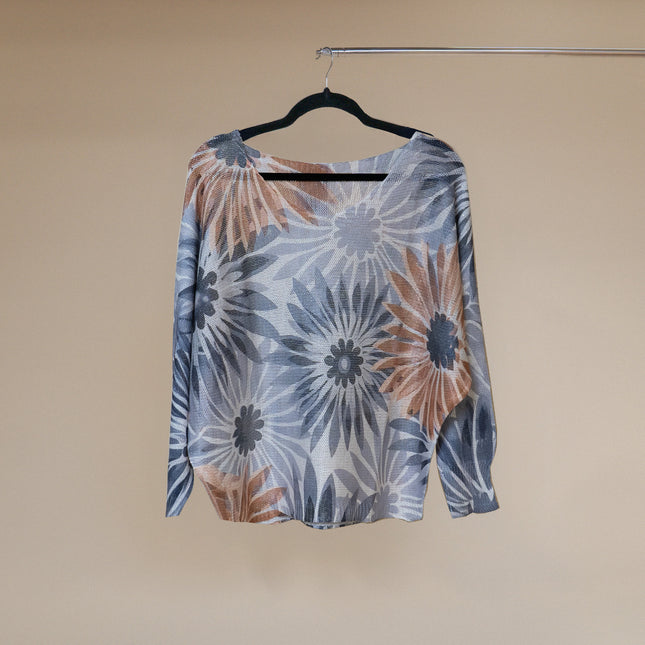 LOOWIE Printed Knitted Sweater