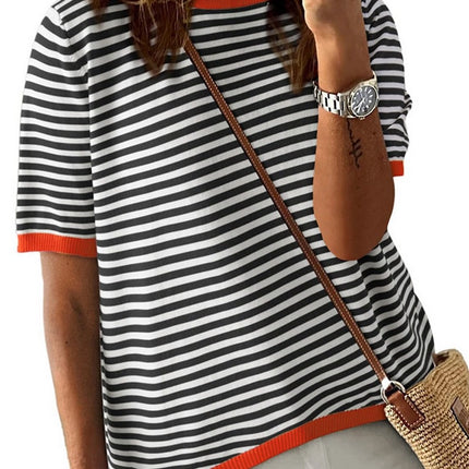 NINEXIS Contrast Trim Knit Top