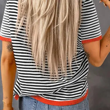 NINEXIS Contrast Trim Knit Top