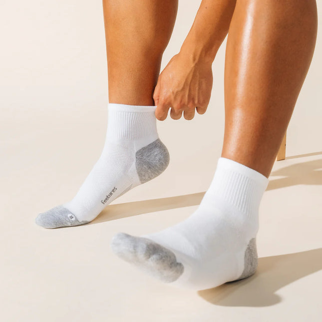 Feetures Elite Max Cushion Quarter - White