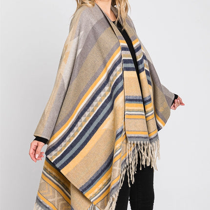 Hana Aztec Pattern Fringe Ruana - Yellow