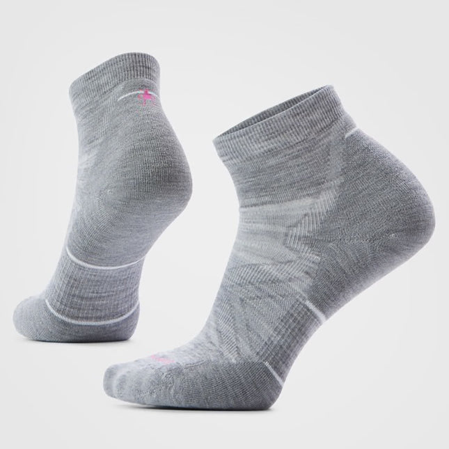 Smartwool Run Targeted Cushion Ankle Socks - (Women's) - Light Gray White