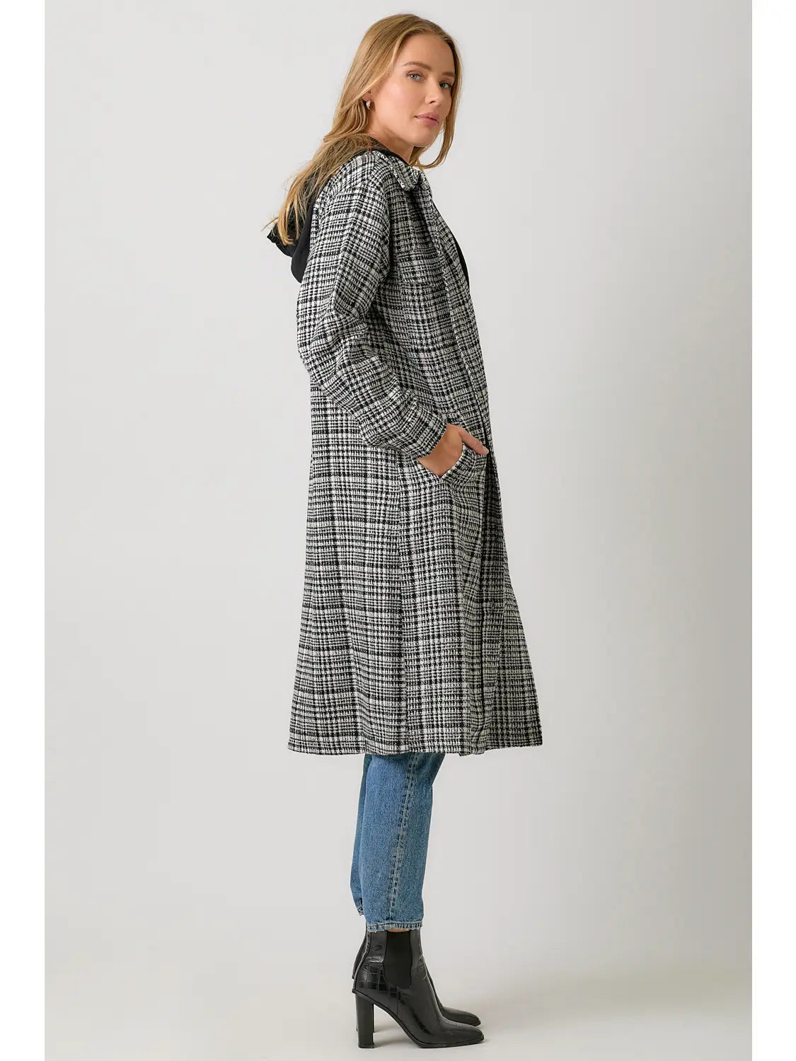 MYSTREE Twofer Hoodie Plaid Long Jacket - Black Mix – Chiappetta Shoes MYSTREE Twofer Hoodie Plaid Long Jacket - Black Mix – Chiappetta Shoes