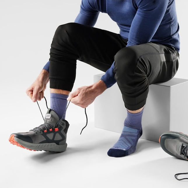 Smartwool Hike Crew Socks - (Unisex) - Nightfall Blue