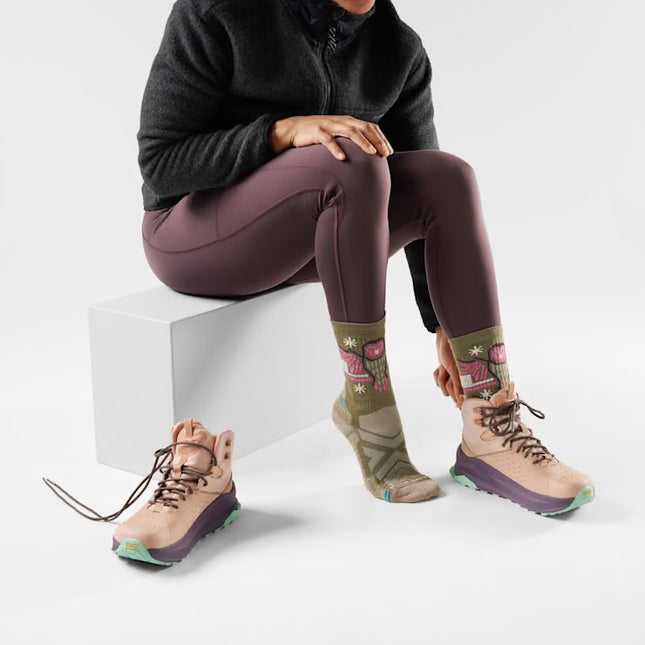 Smartwool Hike Hoo Who Crew Socks - (Women’s) - Winter Moss