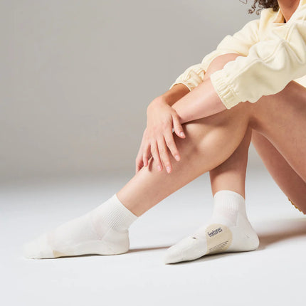 Feetures Elite Light Cushion Quarter - Linen