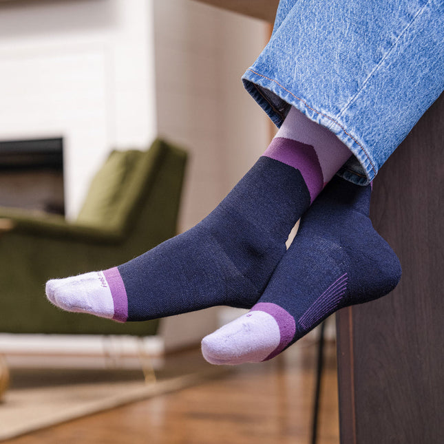 Feetures Everyday Women's Max Cushion Crew Rising Sun - Navy
