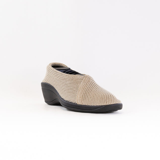 Arcopedico Mailu (Women's) - Beige