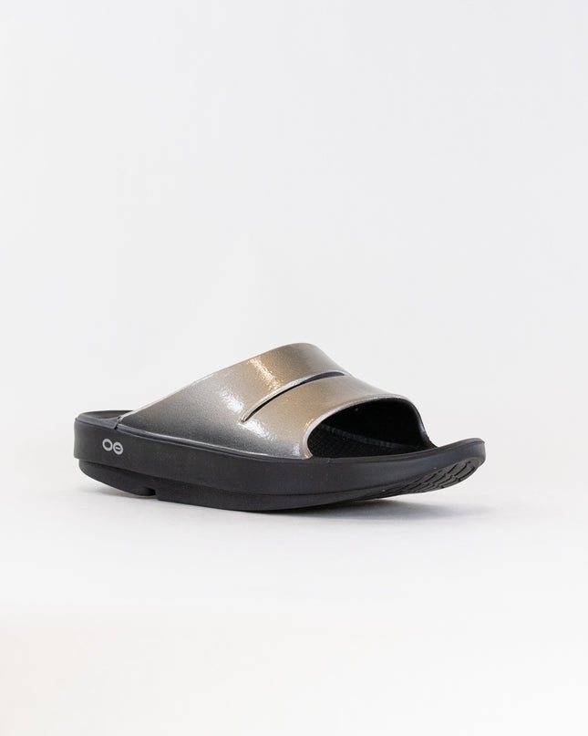 OOFOS OOahh Luxe Slide Sandal (Women's) - Latte