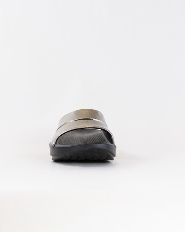 OOFOS OOahh Luxe Slide Sandal (Women's) - Latte