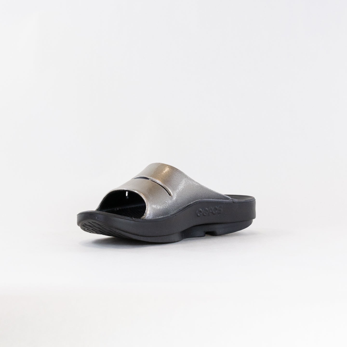 OOFOS OOahh Luxe Slide Sandal (Women's) - Latte