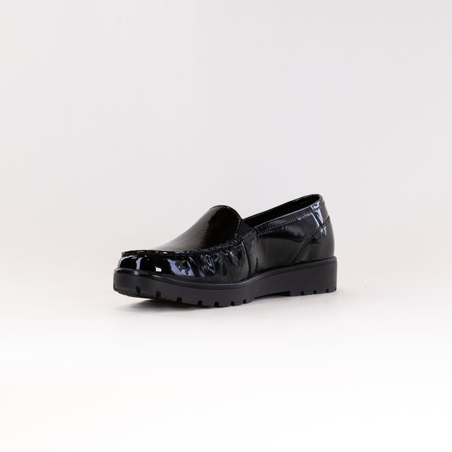 ARA Dewitt Loafer (Women's) - Black Patent