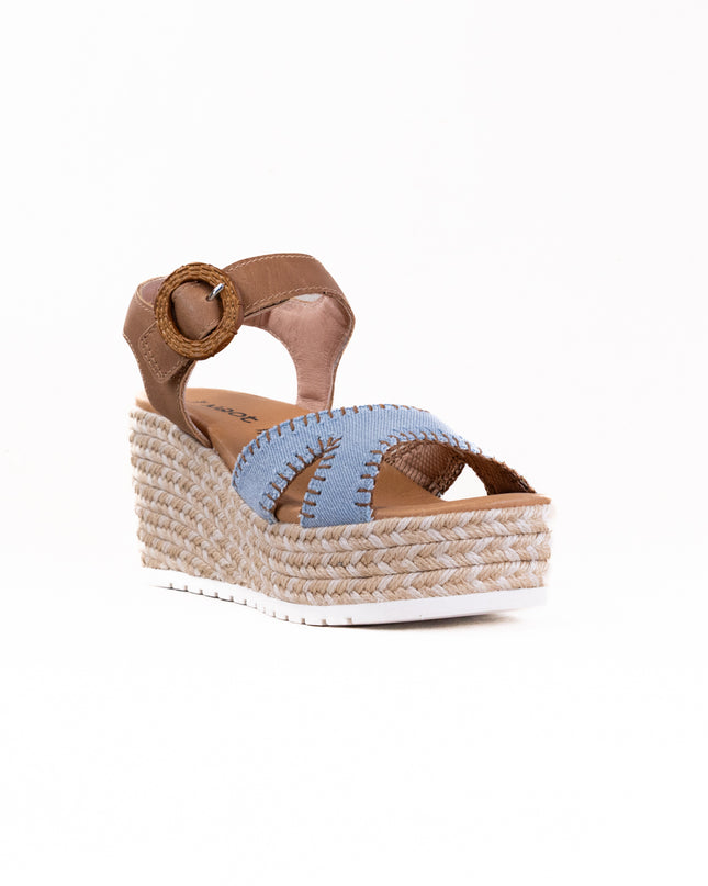 Naot Majorca (Women's) - Latte Brown Leather W/ Denim