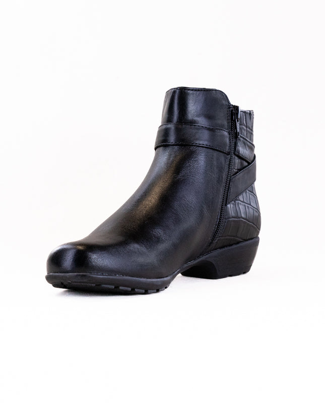Ros Hommerson Ellis (Women's) - Black Napa Leather