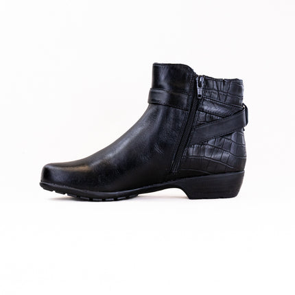 Ros Hommerson Ellis (Women's) - Black Napa Leather