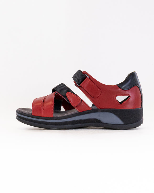 Wolky Desh (Women's) - Savana Leather Red