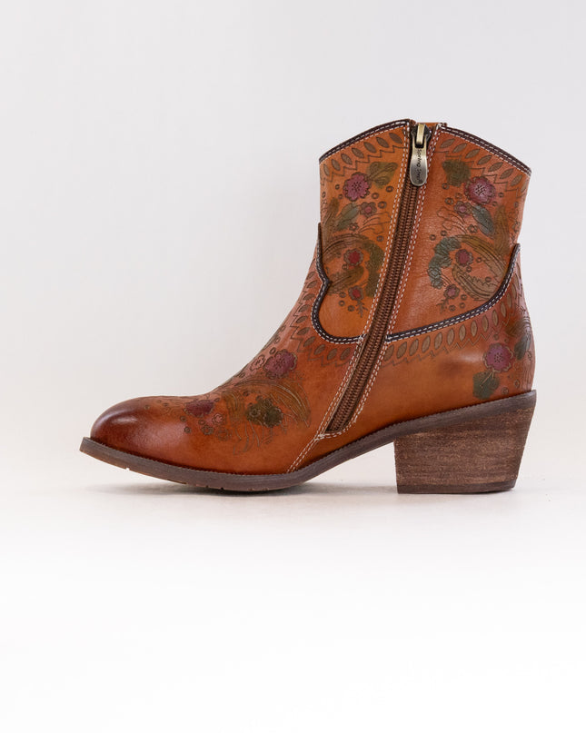 L'Artiste  Galop (Women's) - Camel