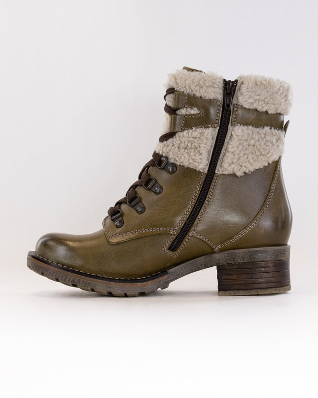 Dromedaris Kara Shearling (Women's) - Olive