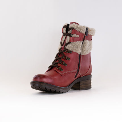 Dromedaris Kara Shearling (Women's) - Red