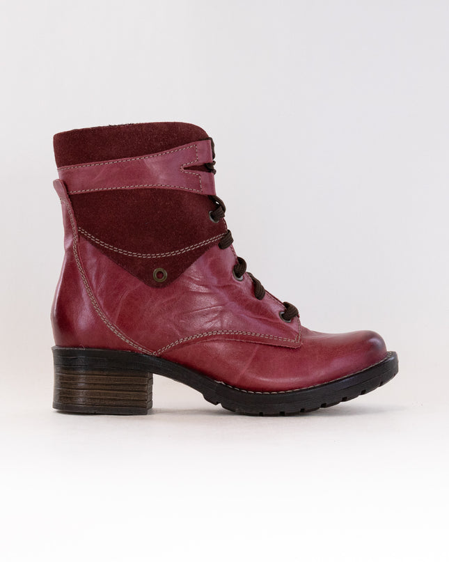 Dromedaris Kara (Women's) - Red