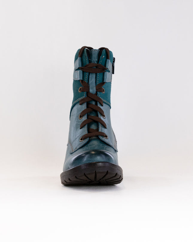 Dromedaris Kara Suede (Women's) - Teal