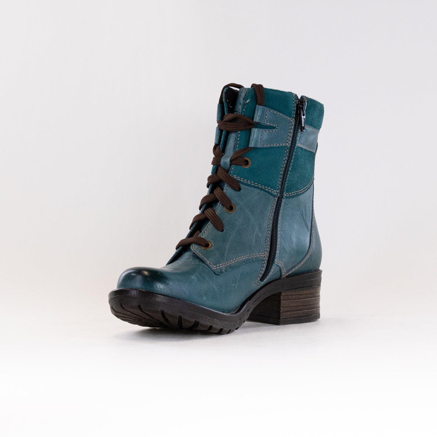 Dromedaris Kara Suede (Women's) - Teal